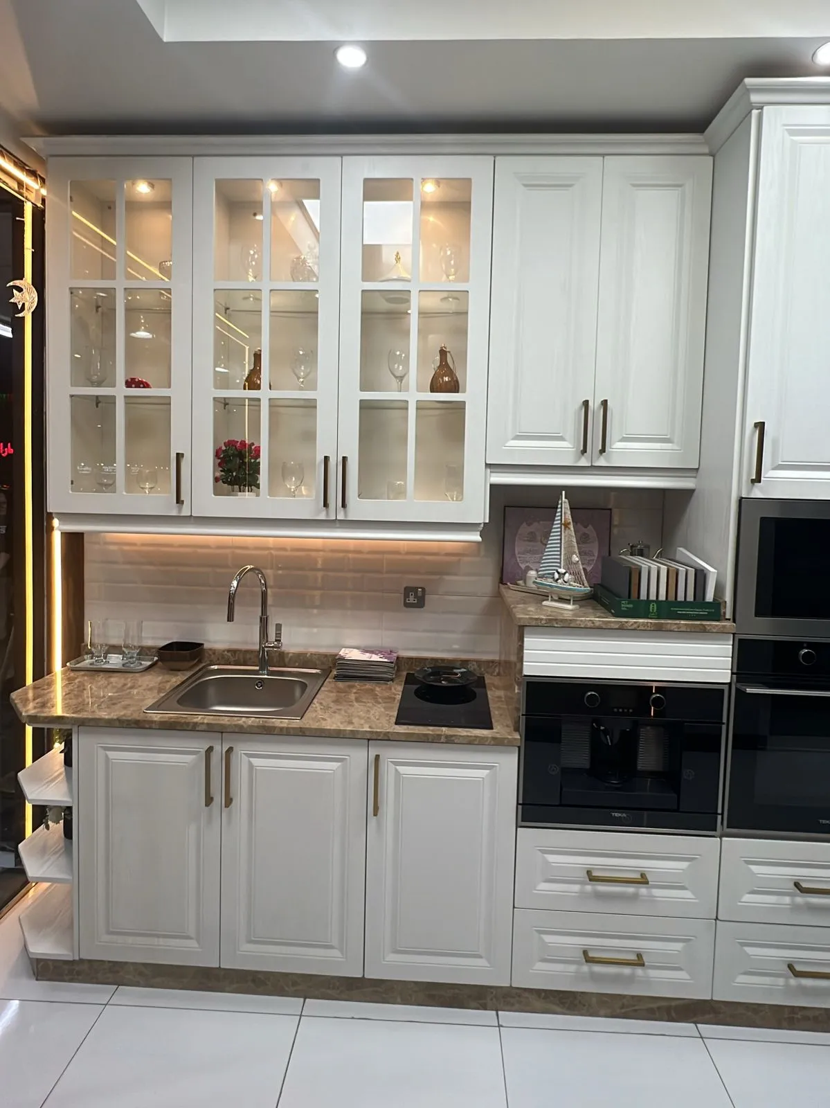 Custom kitchen cabinetry installation, Dubai villa — photo 2