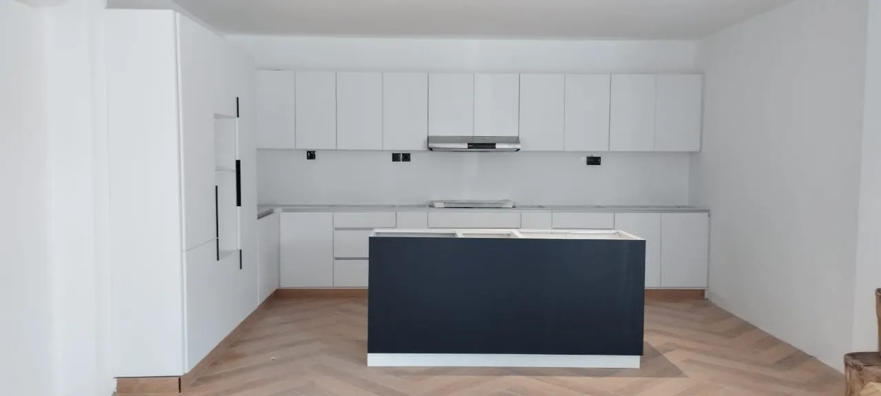 Custom kitchen cabinetry installation, Dubai villa — photo 12