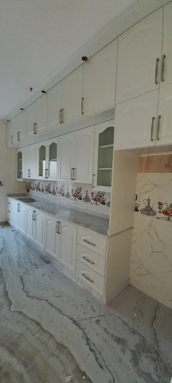Custom kitchen cabinetry installation, Dubai villa — photo 20