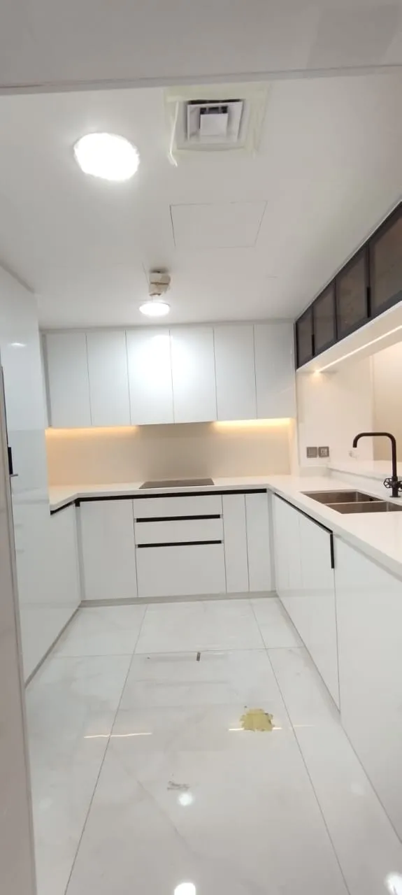 Custom kitchen cabinetry installation, Dubai villa — photo 29