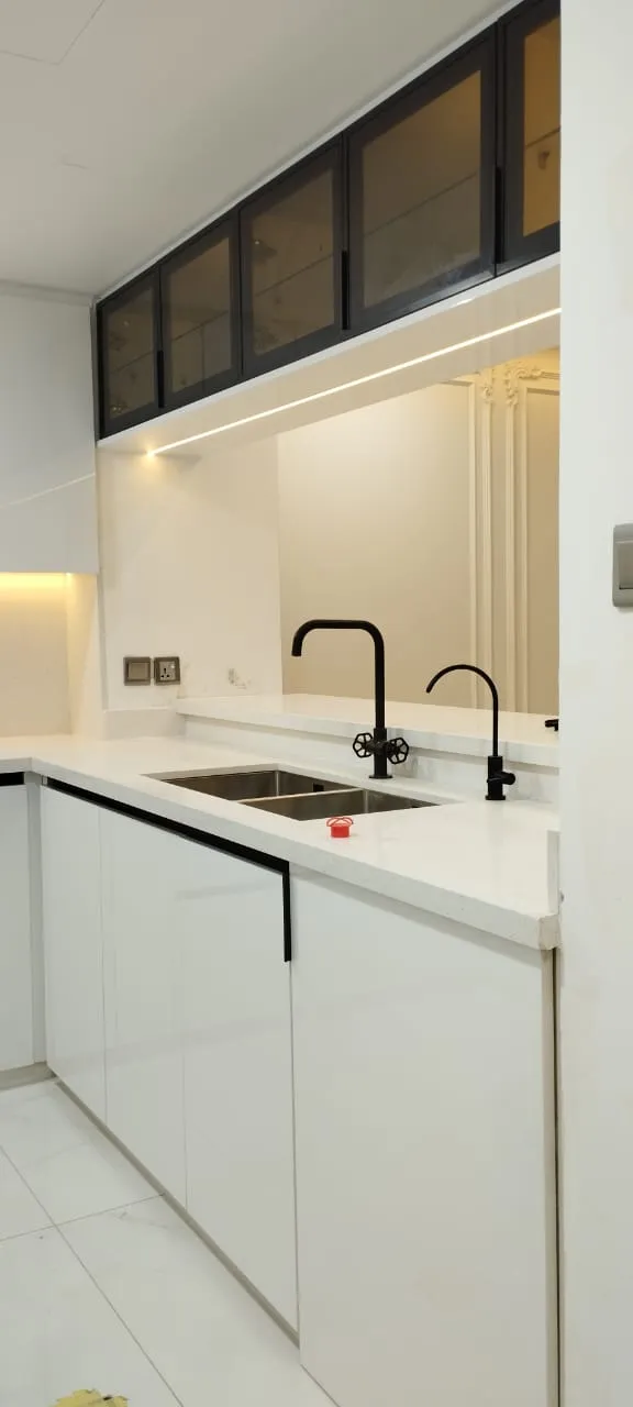 Custom kitchen cabinetry installation, Dubai villa — photo 31