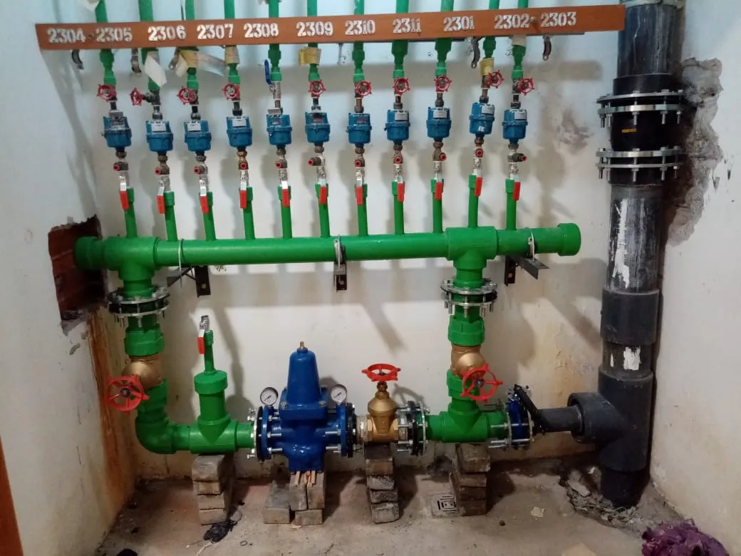 Plumbing manifold installation, UAE building — photo 6
